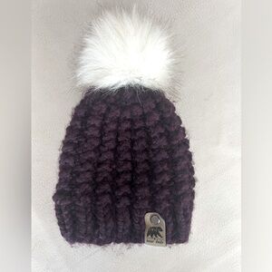 Rustic, bear knit brand Infant toque